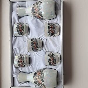7 Piece, VTG. Elegant Dragon Design Ceramic SAKI Set. In Origina Box. Japan